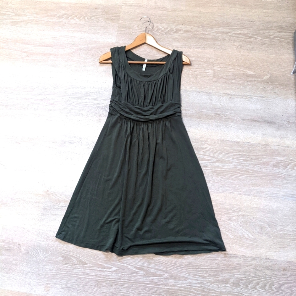 Modcloth olive green knit dress size L